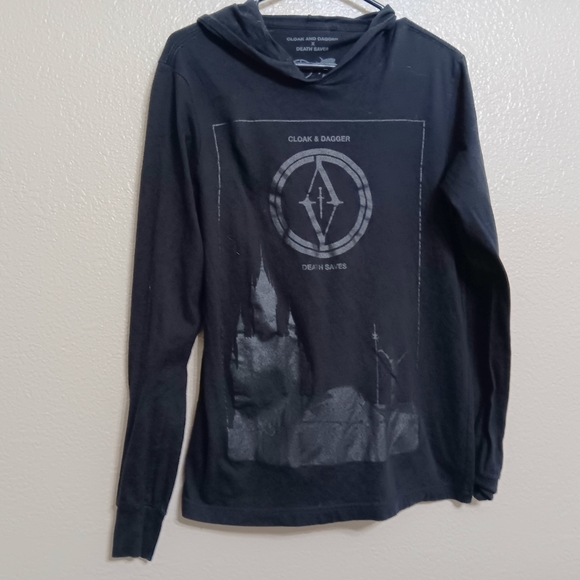Cloak & Dagger X Death Saves Black Gray Graphic Castle Noose Hooded Tee Top - Picture 1 of 4